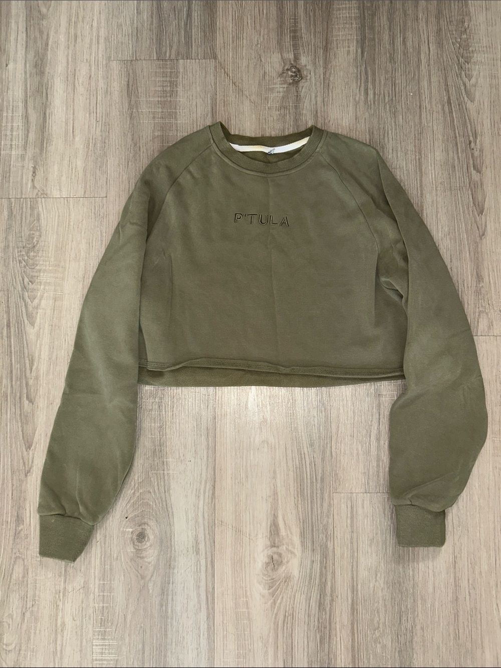 P'tula Green Cropped Crewneck Pullover Sweatshirt
